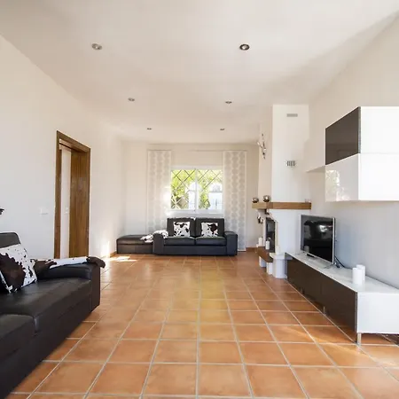 Villa Cubo's Santa Clara Coín